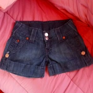 True Religion Sammy Shorts size 25
